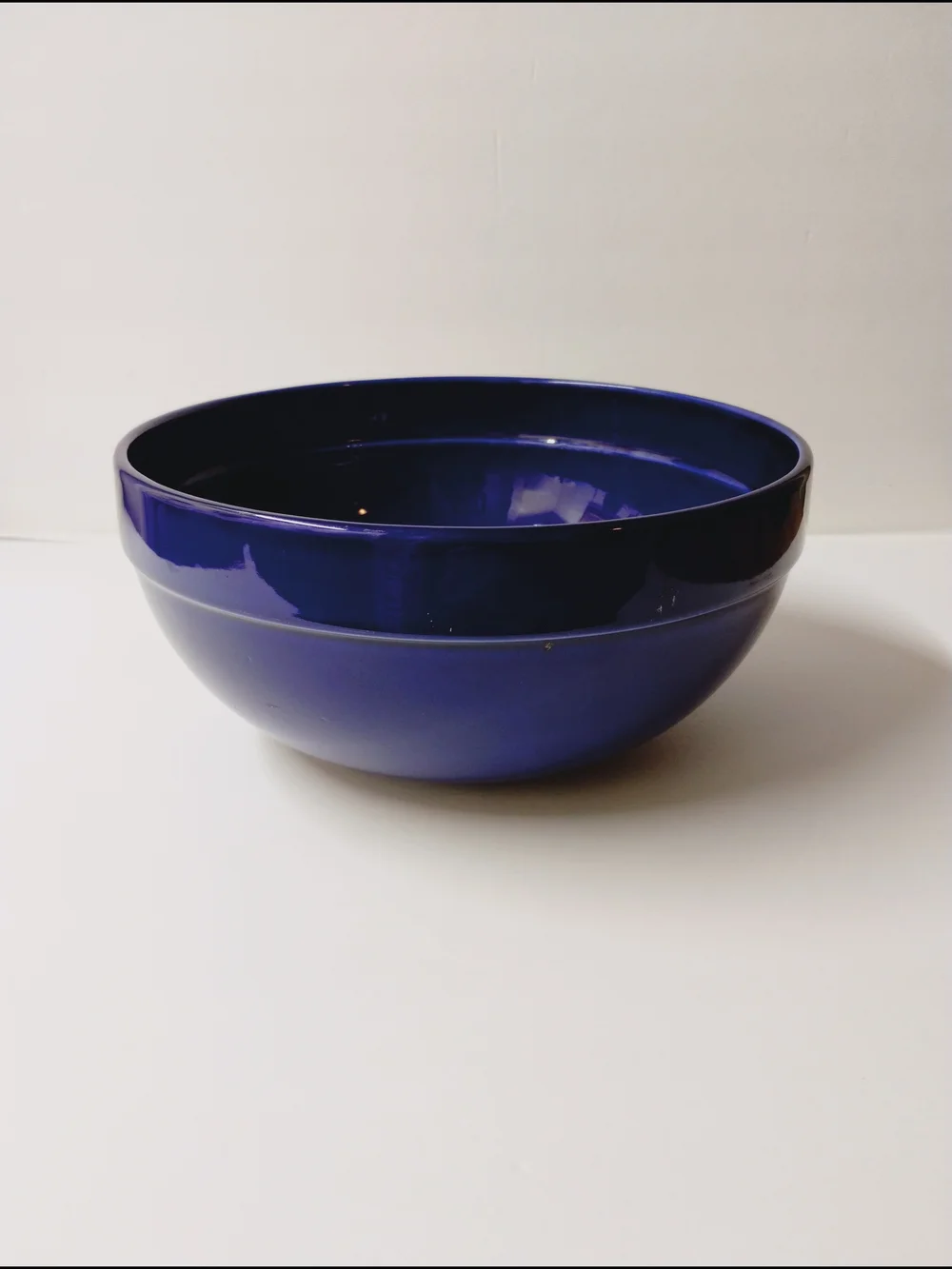 Boston Warehouse Trading Co Deep Cobalt Blue Stoneware Mixing Bowl